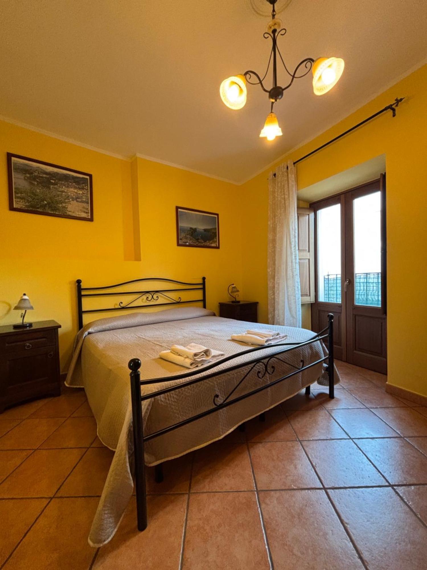 Case Vacanze Albamarina Lipari  Exterior photo