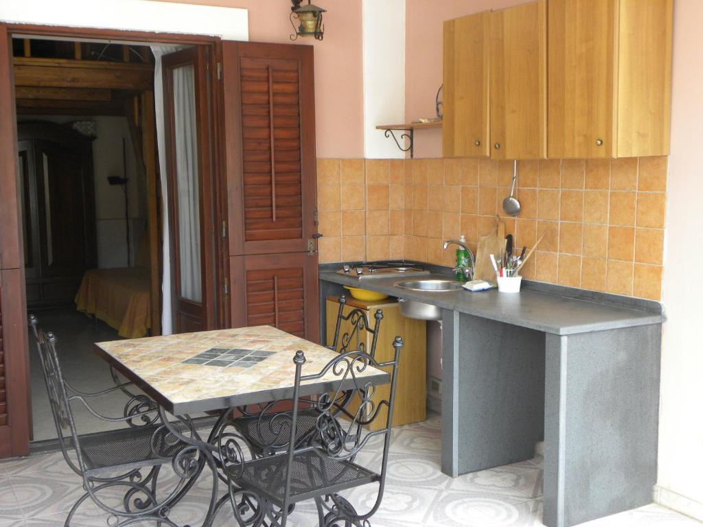 Case Vacanze Albamarina Lipari  Room photo